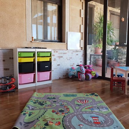 Hostal Cabanas Carboneras de Guadazaón Extérieur photo